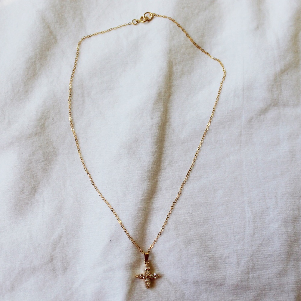 CZ CLOVER PENDANT NECKLACE